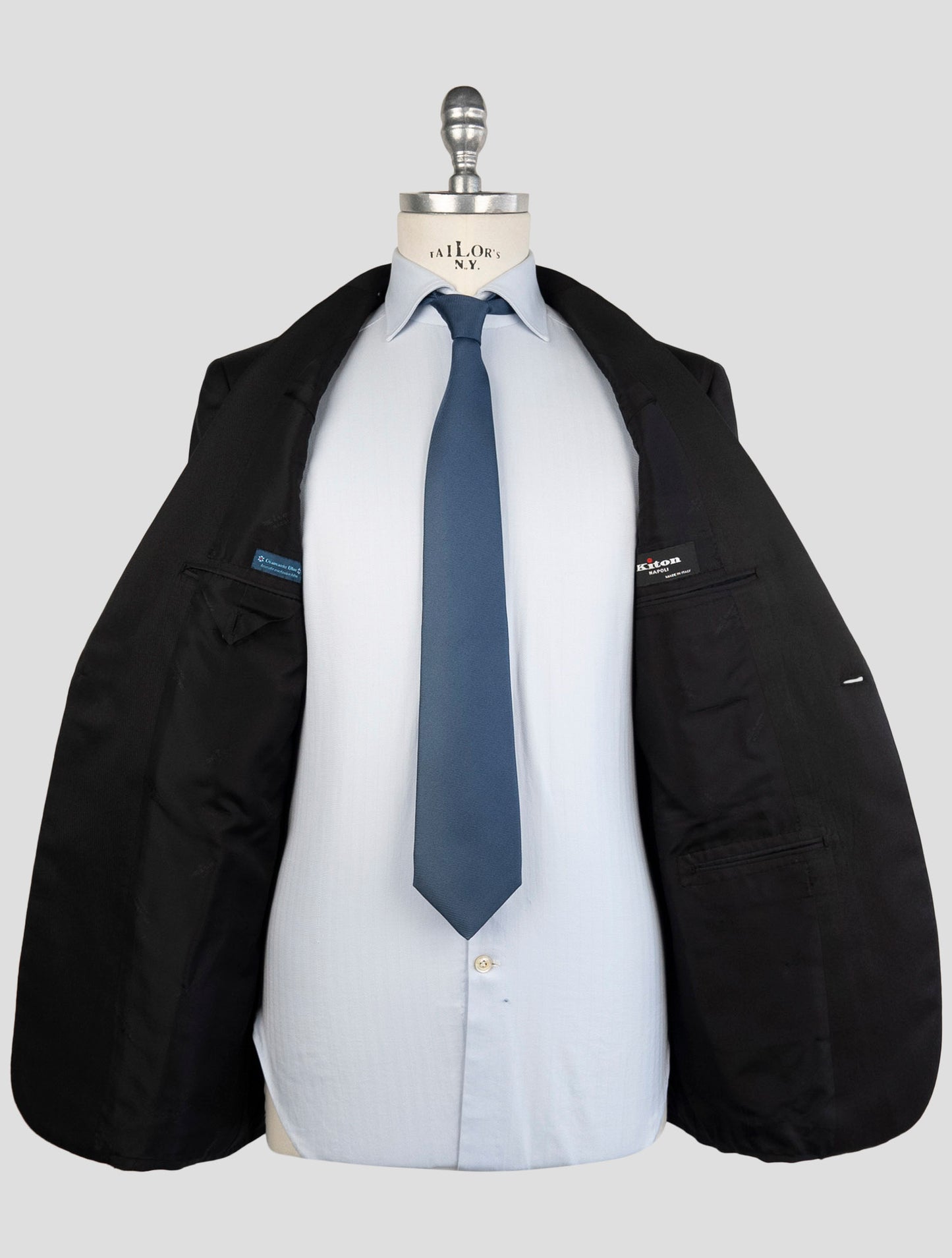 Kiton Black Wool 150's Diamante Blue Suit Smoking