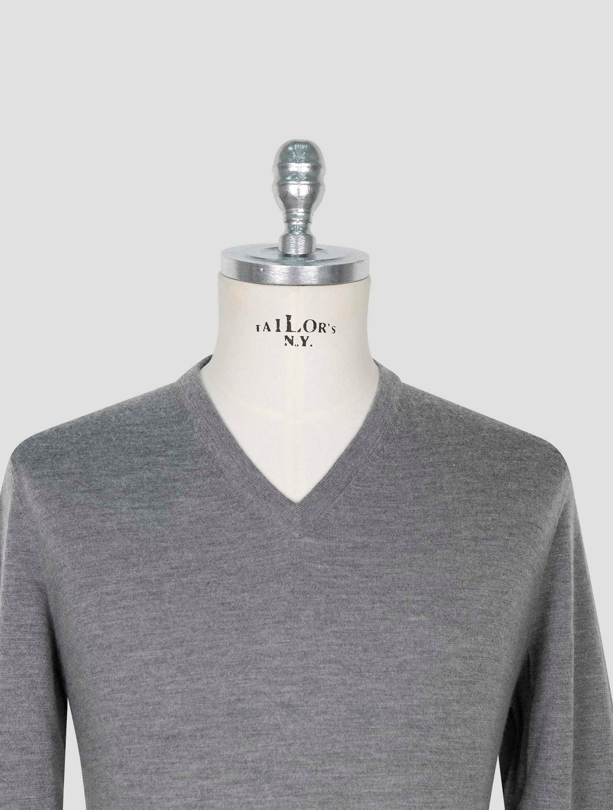 Kiton Gray Cashmere Silk Sweater V-Neck