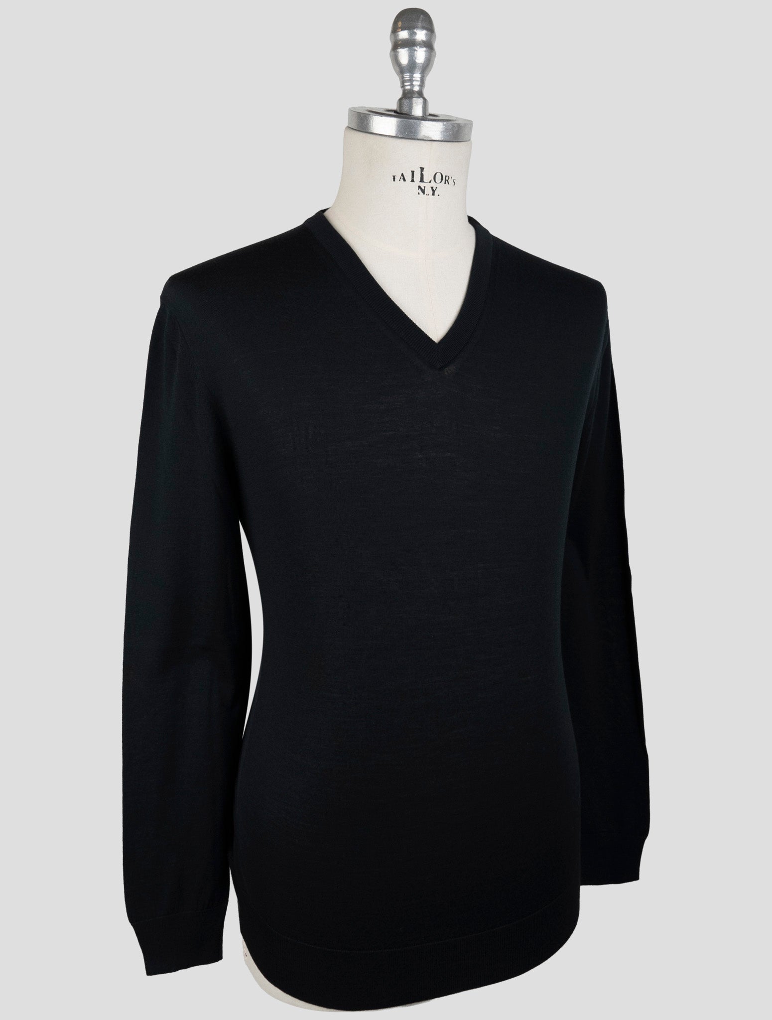 Kiton Black Wool Sweater V-Neck
