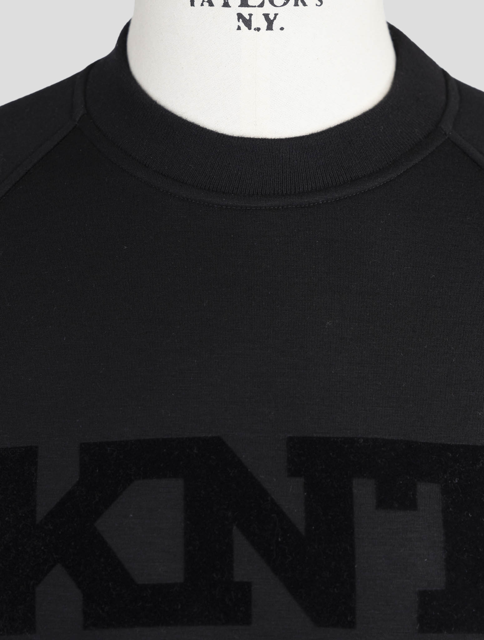 Kiton Knt Black Cotton Sweater Crewneck