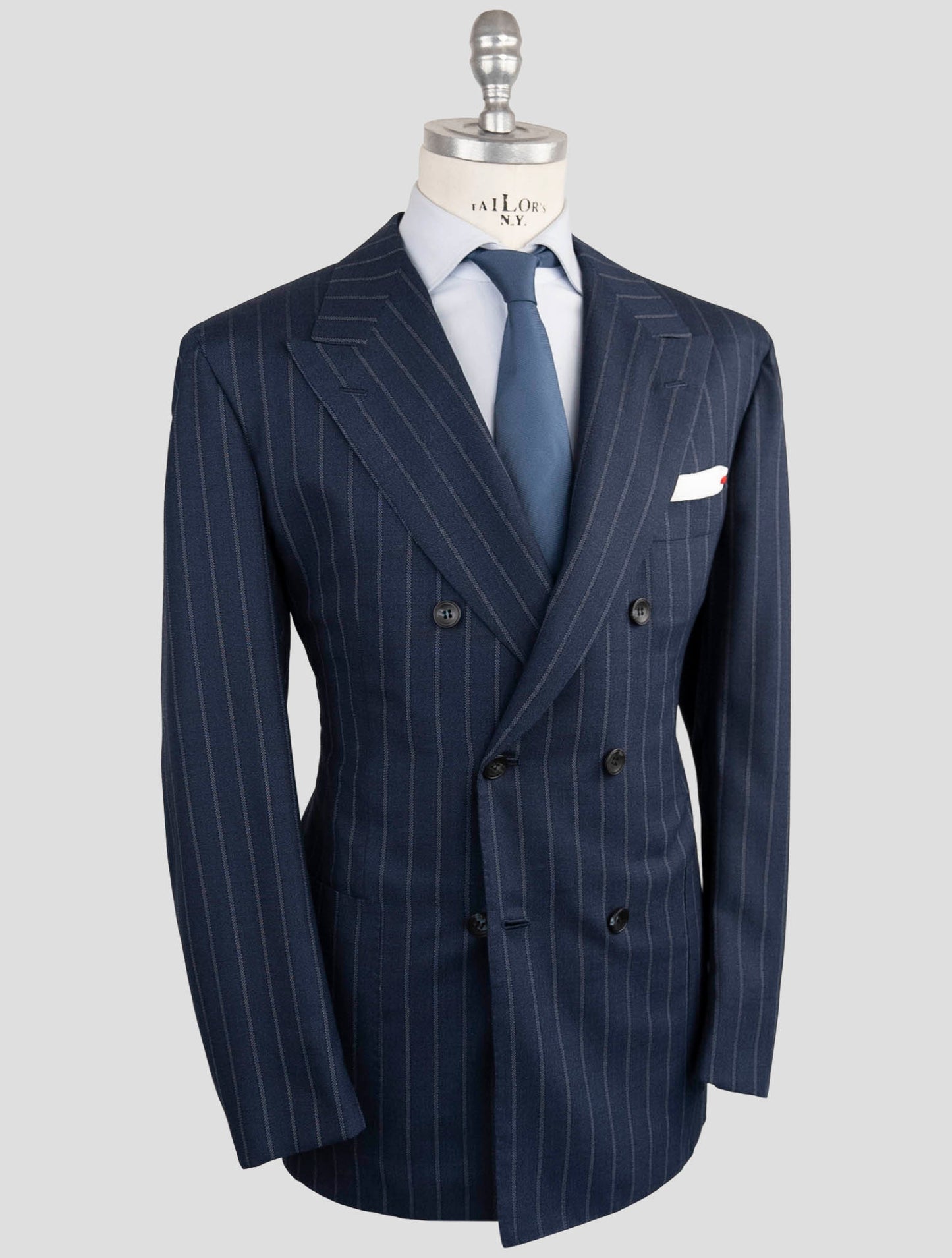 Kiton Blue Virgin Wool 14 Micron Cashmere Suit