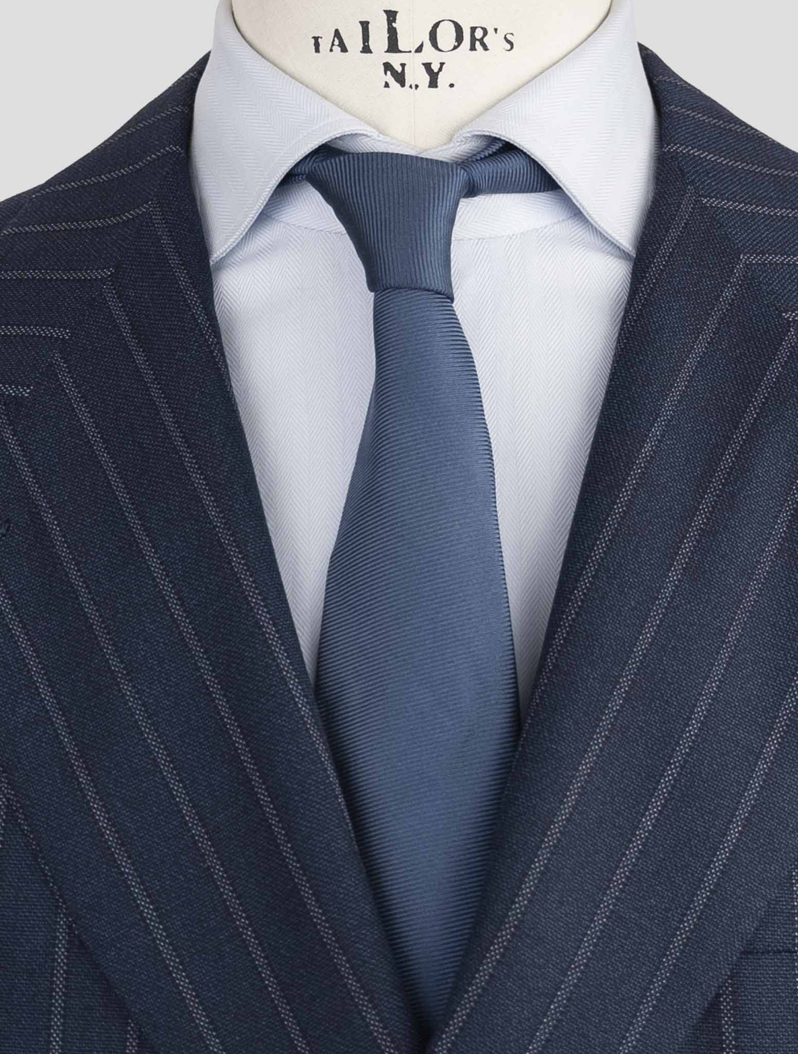 Kiton Blue Virgin Wool 14 Micron Cashmere Suit