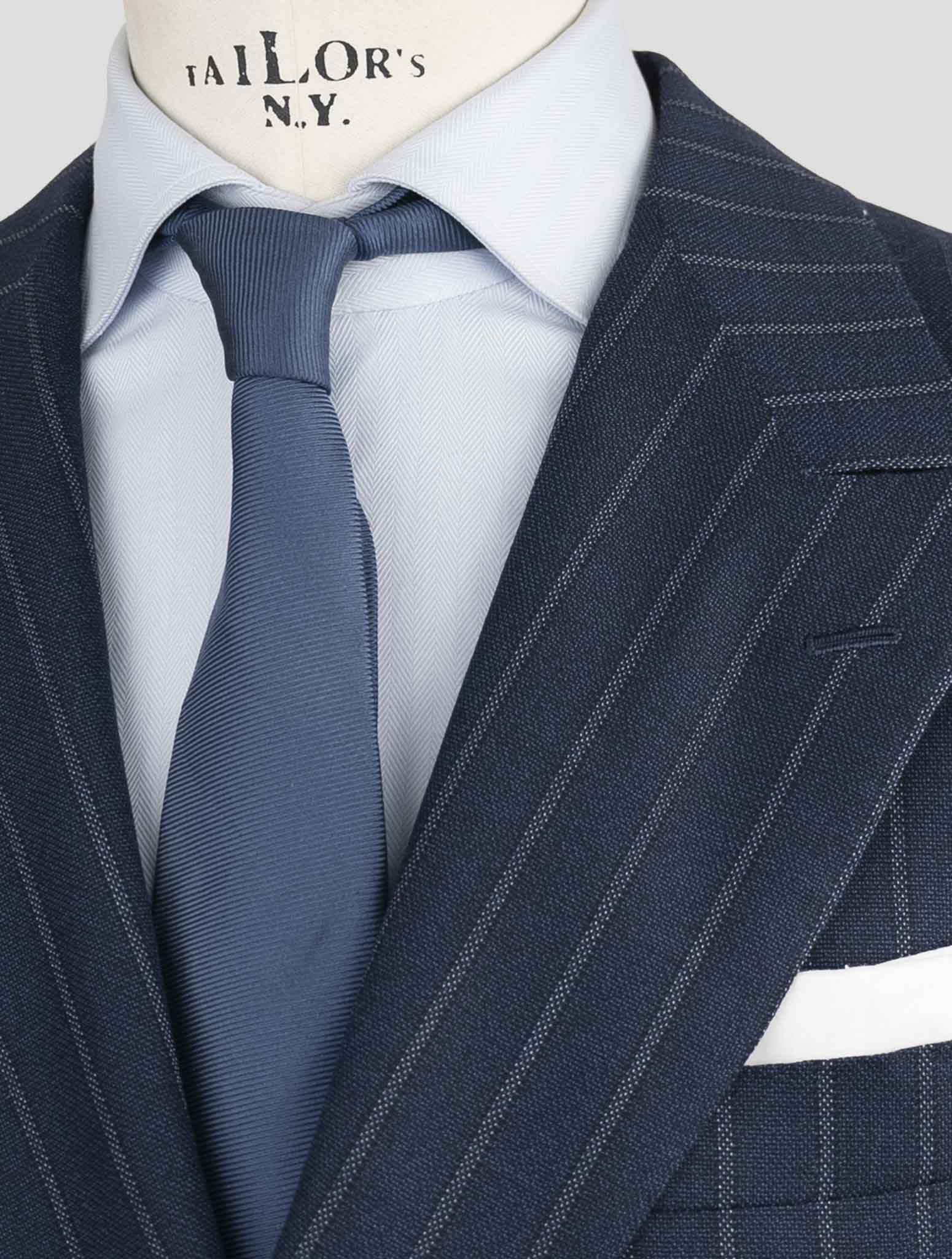Kiton Blue Virgin Wool 14 Micron Cashmere Suit