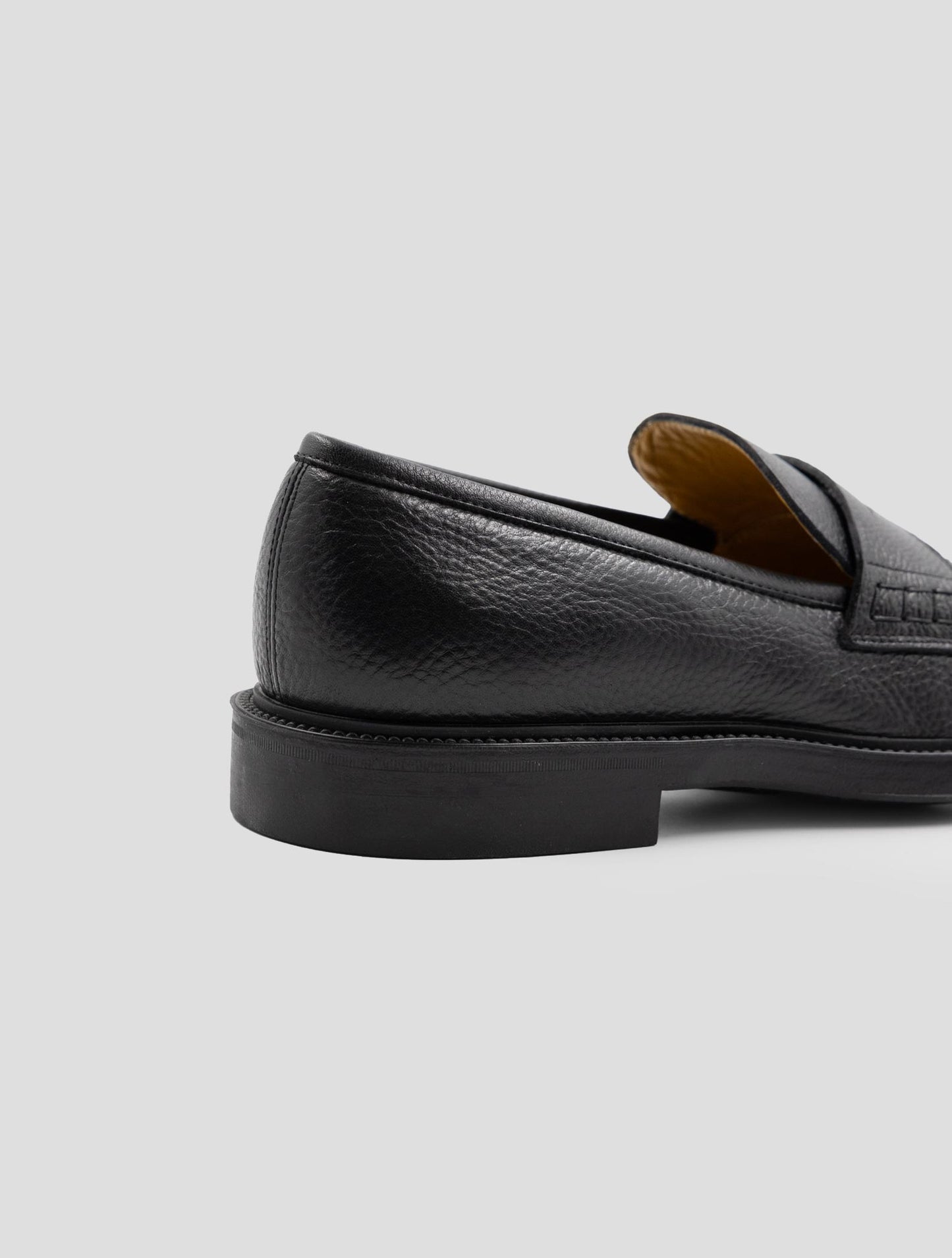 Kiton Black Leather  Loafers