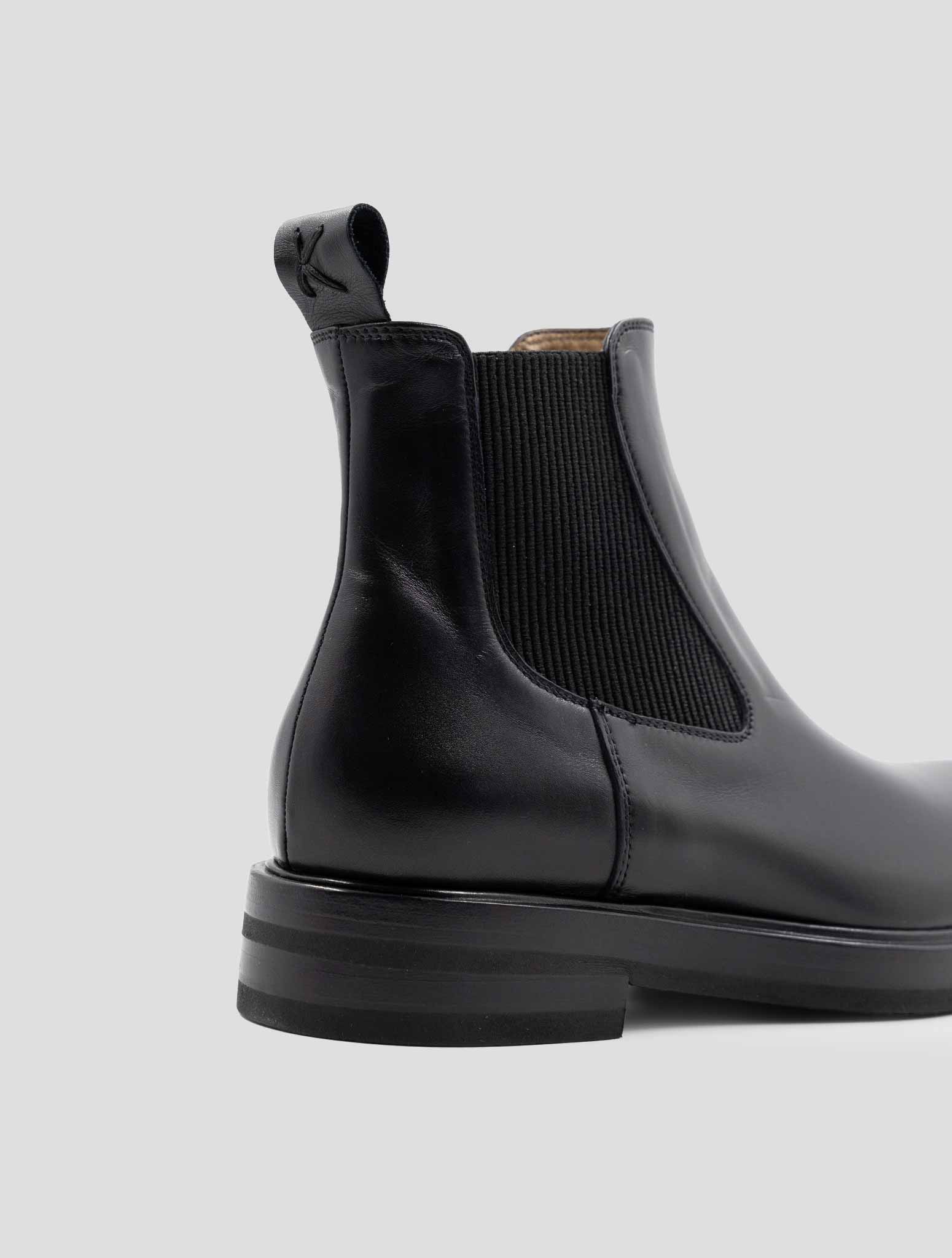Kiton Black Leather Boots