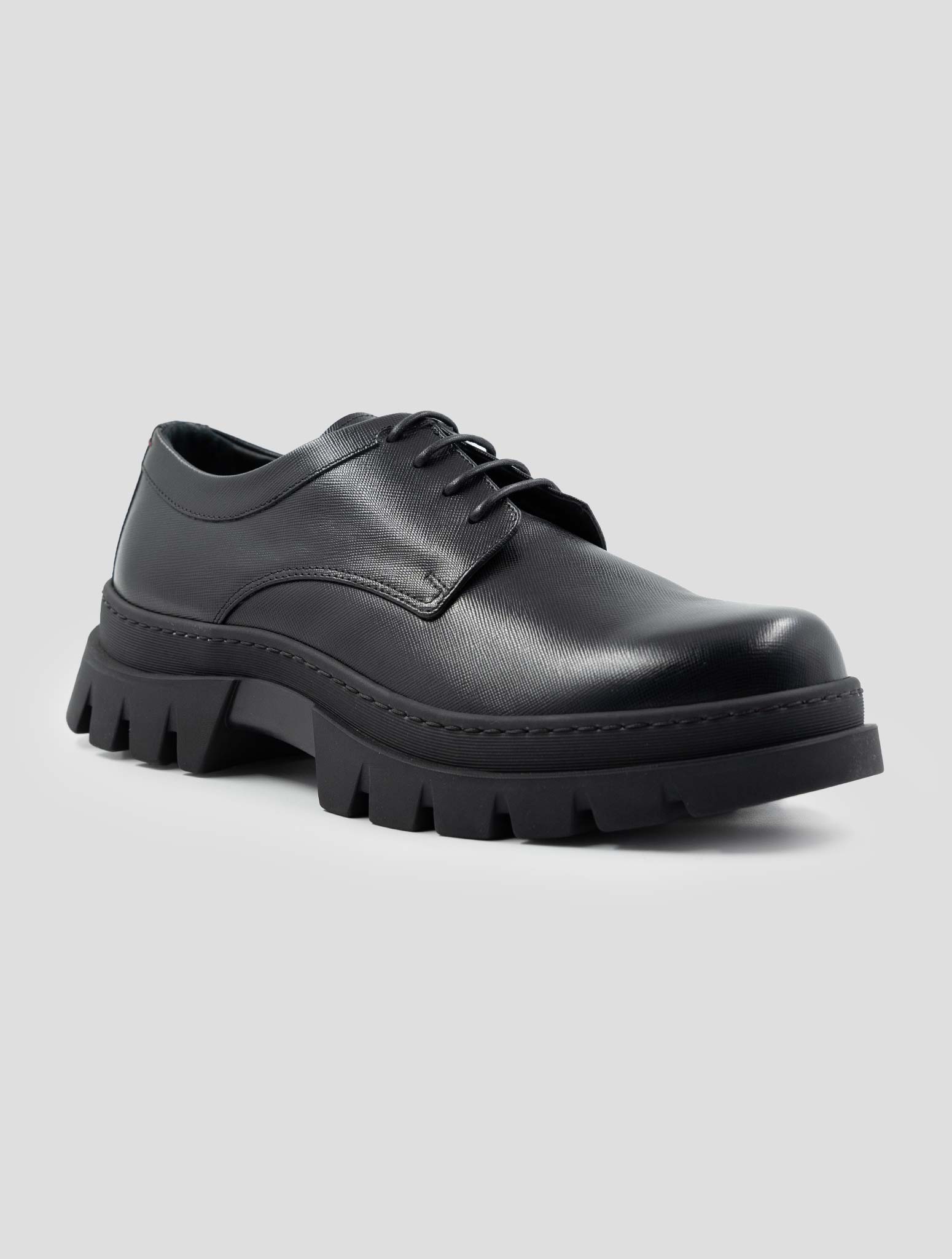 Kiton Black Leather Dress Shoes