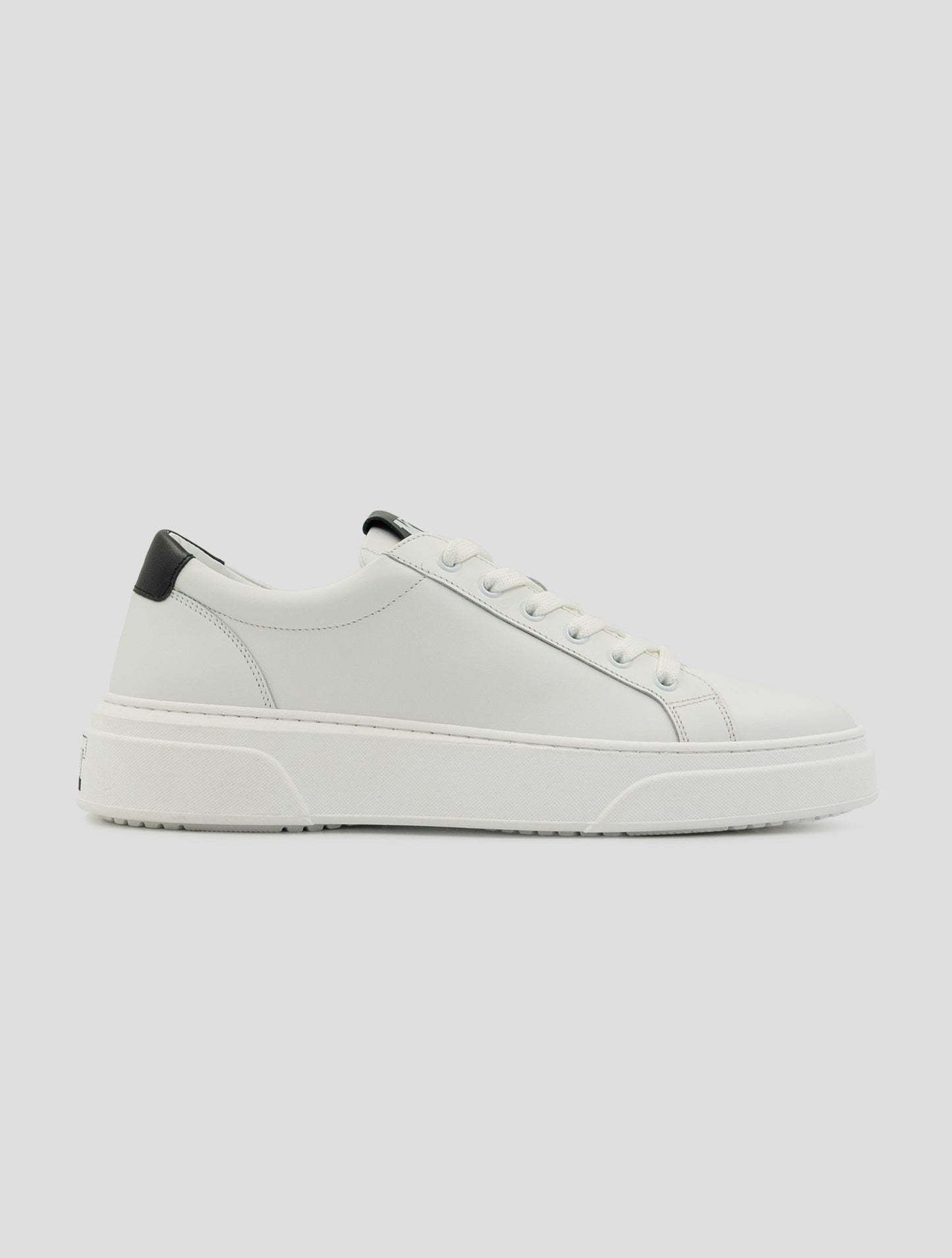 Kiton Knt White Leather Sneakers