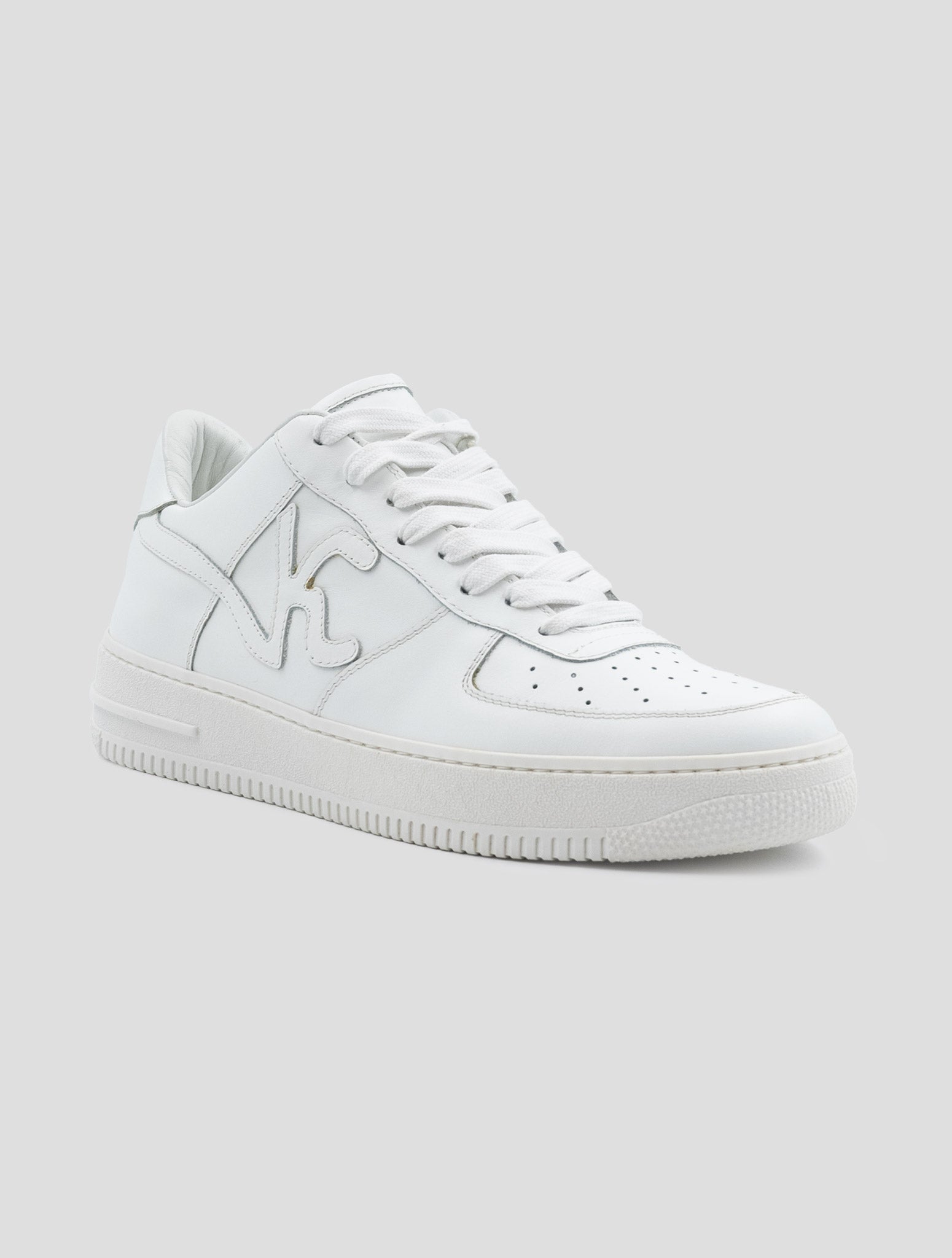 Kiton Knt White Leather Sneakers